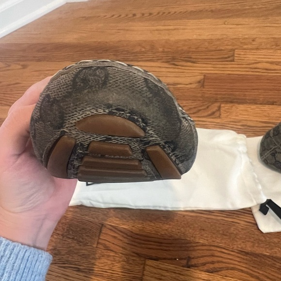 Gucci Loafers - Picture 5 of 7